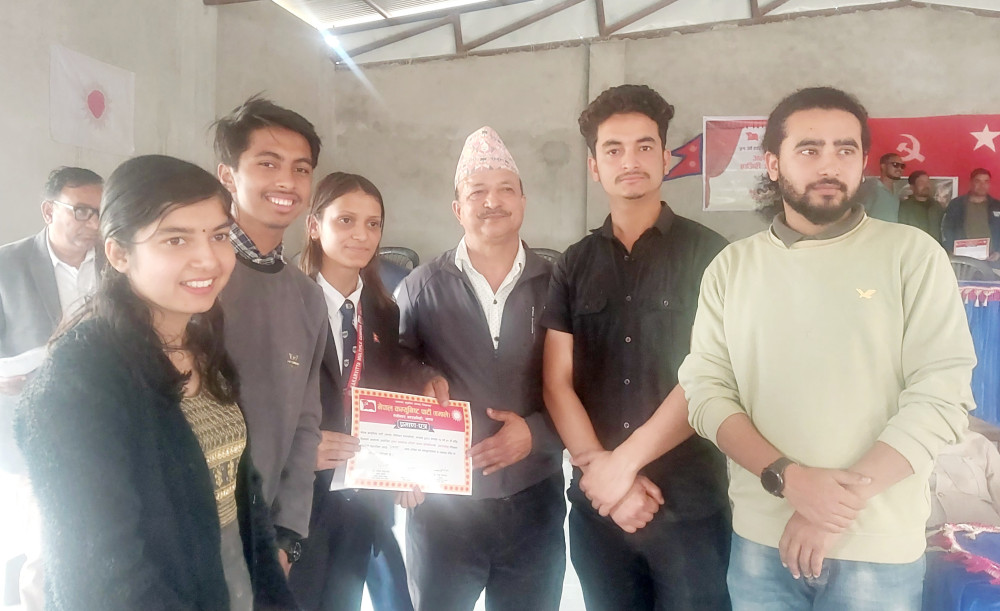 हाजिरी जवाफ प्रतियोगिताको उपाधि अनेरास्ववियुलाई
